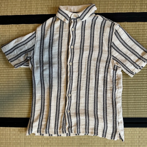Zara Other - Zara USA small button up crochet oven weave short sleeve shirt